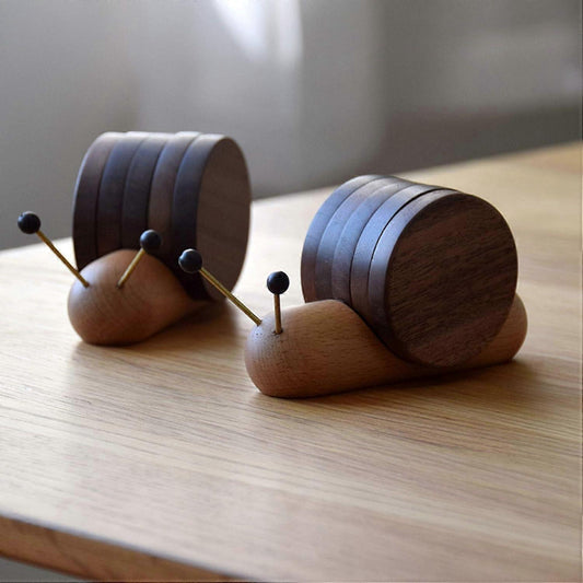 Round Wooden Coaster Set Black Walnut Funny Snail Shape Drink Coasters Holder