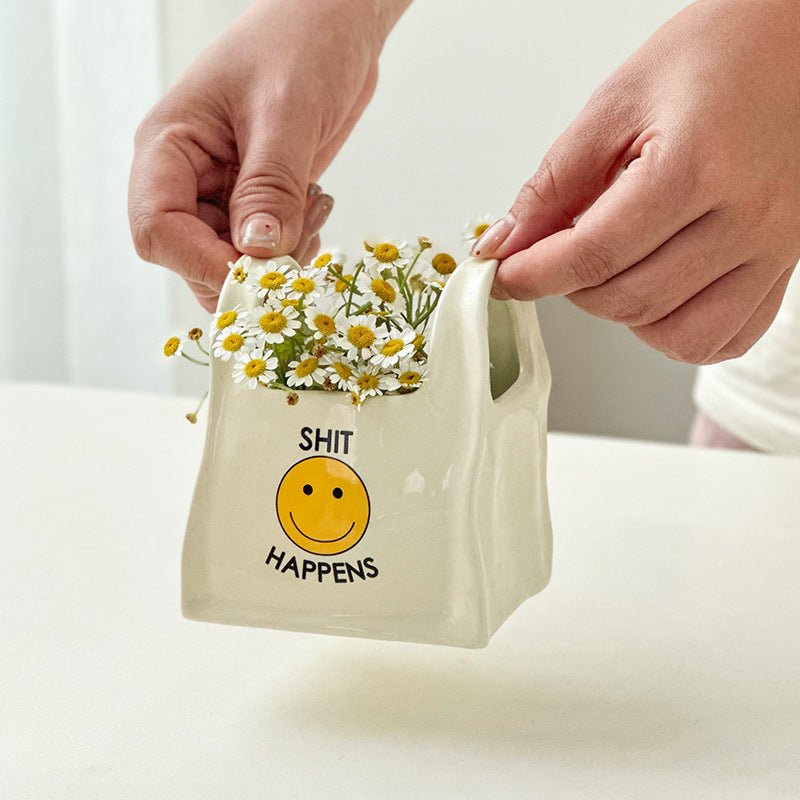 “Shit Happens” Ceramic Desk Organizer – Red Hand‑Shaped Pen & Makeup Brush Holder