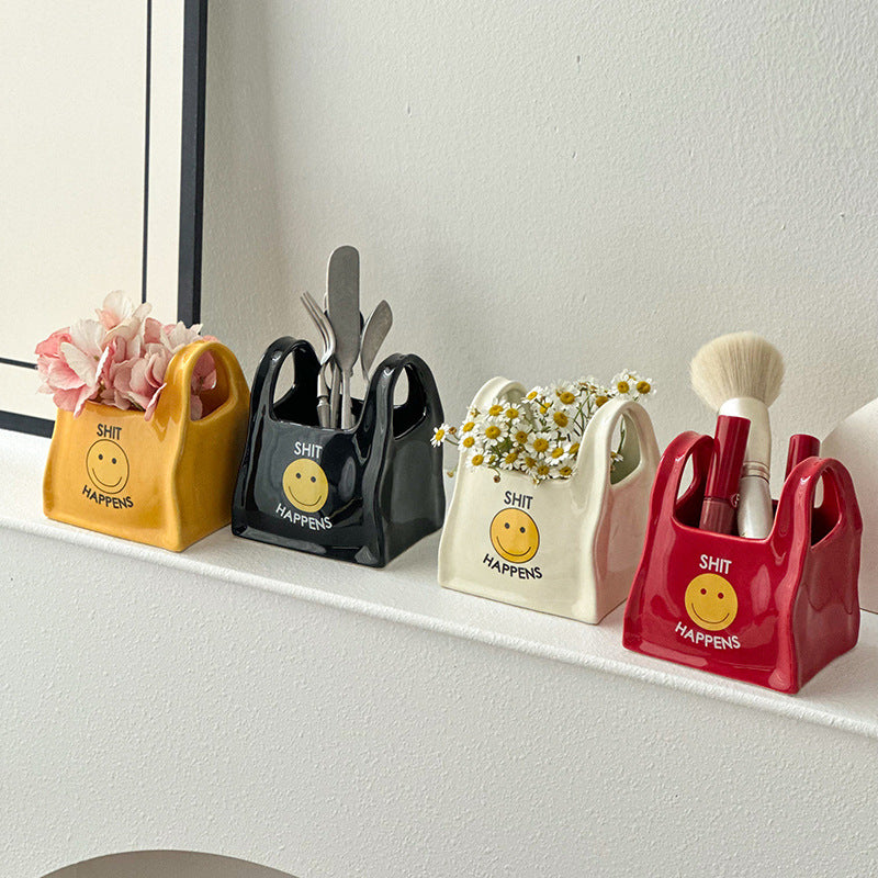 “Shit Happens” Ceramic Desk Organizer – Red Hand‑Shaped Pen & Makeup Brush Holder