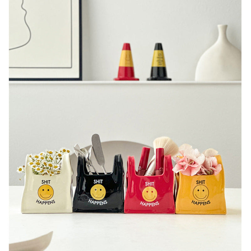 “Shit Happens” Ceramic Desk Organizer – Red Hand‑Shaped Pen & Makeup Brush Holder
